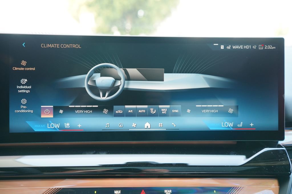 New 2026 BMW i5 eDrive40 w/ M Sport Package image 17