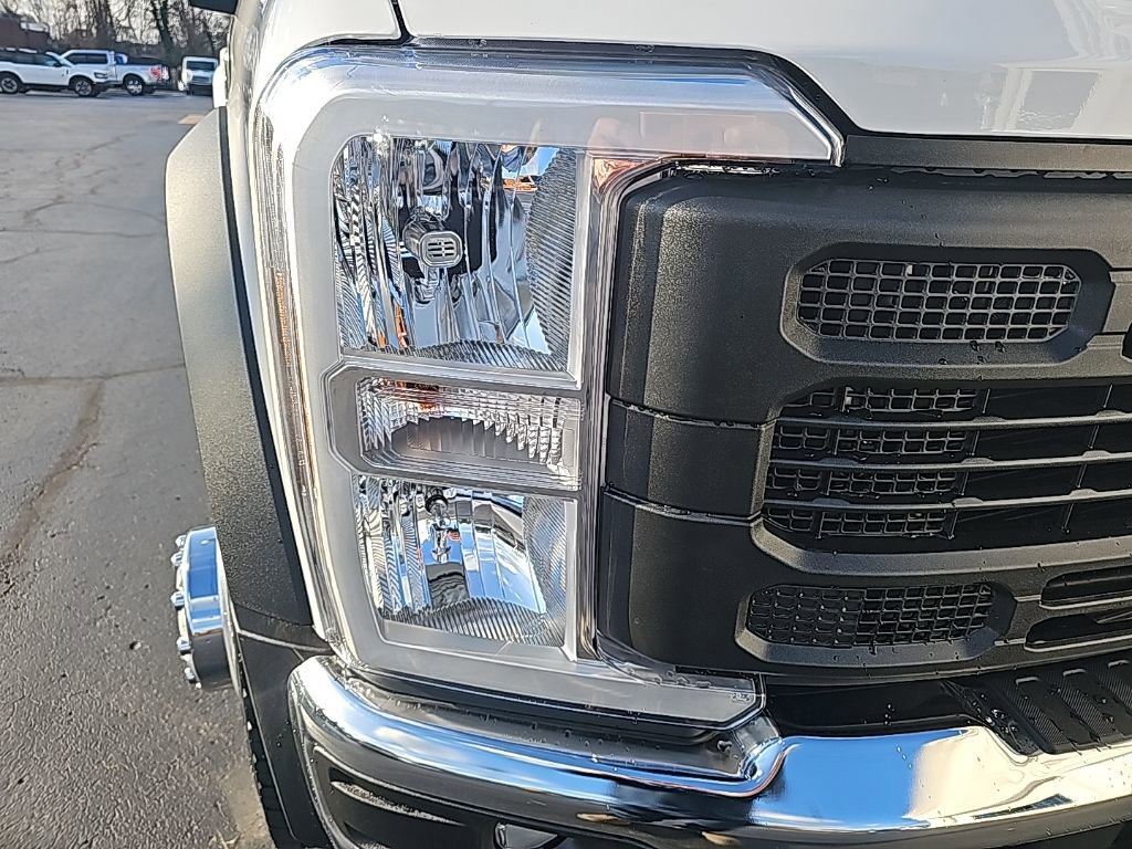 New 2026 Ford F450 XL w/ XL Driver Assist Package image 7