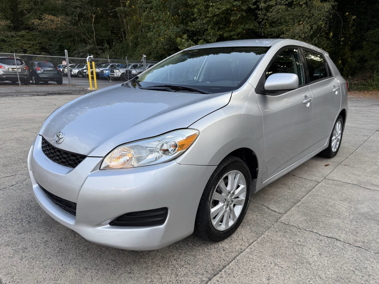 Used 2009 Toyota Matrix image 1