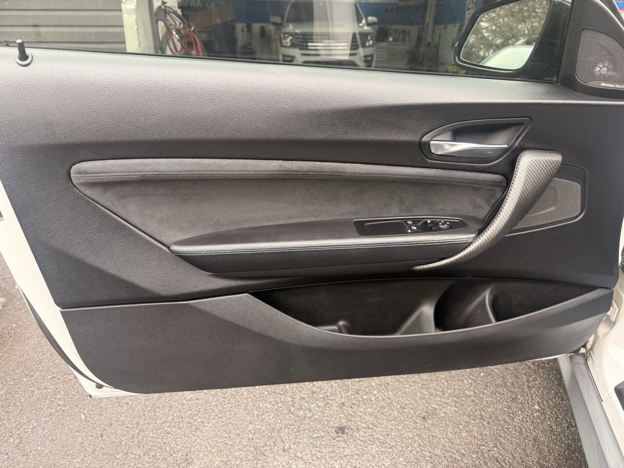 Used 2018 BMW M2 image 9