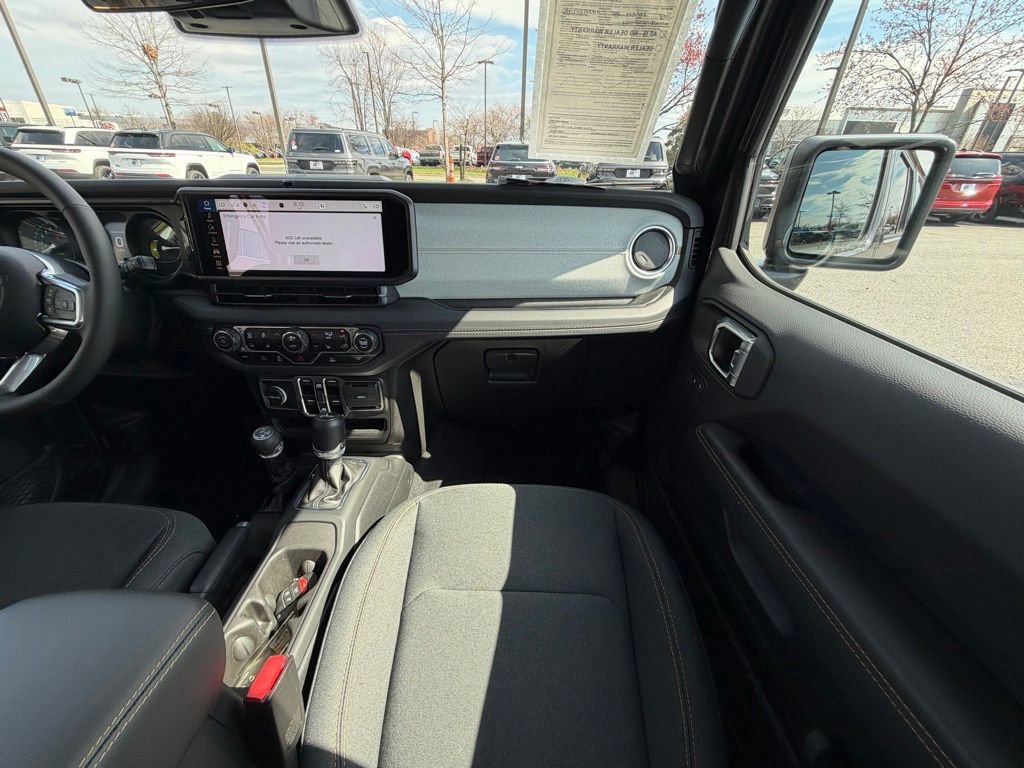 Certified 2025 Jeep Wrangler Unlimited Sahara AWD/4WD image 20