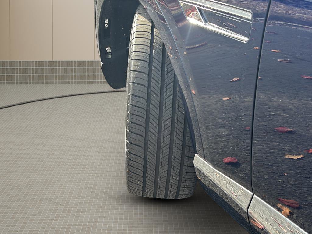Certified 2025 Genesis GV80 3.5T Prestige AWD/4WD image 11