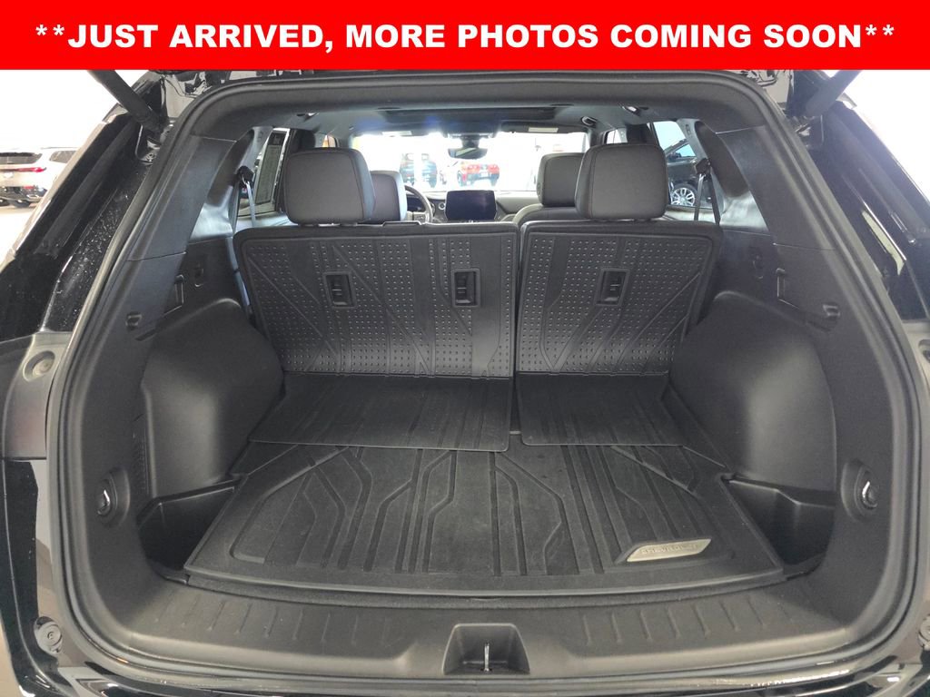 Used 2024 Chevrolet Blazer RS w/ Driver Confidence II Package image 4