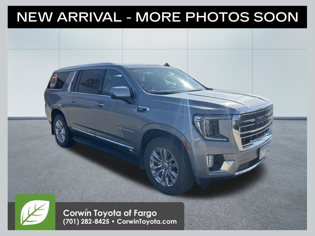 Used 2023 GMC Yukon XL SLT w/ SLT Luxury Package AWD/4WD image 1