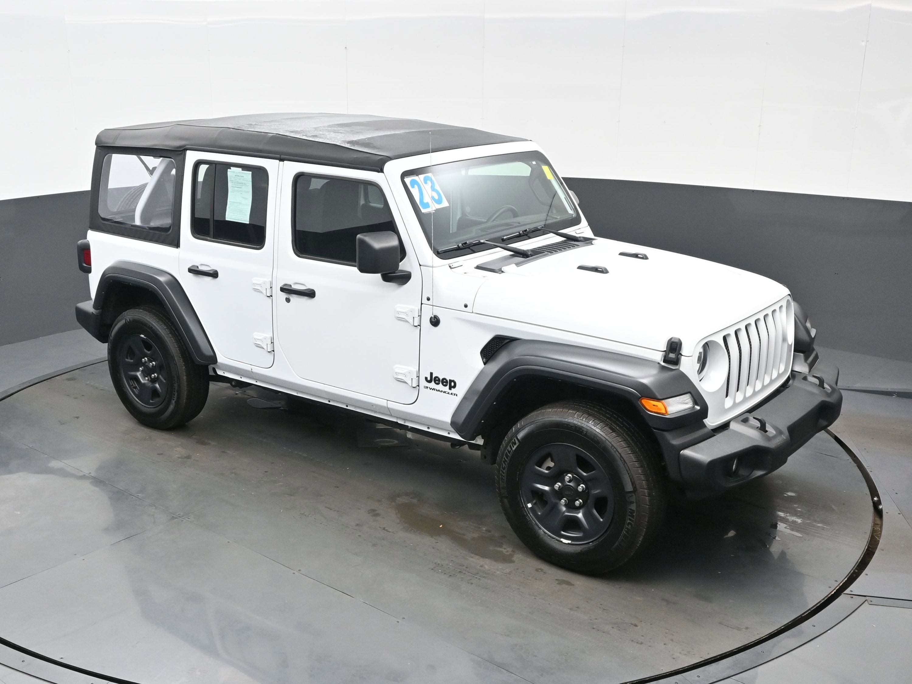 Used 2023 Jeep Wrangler Sport image 26