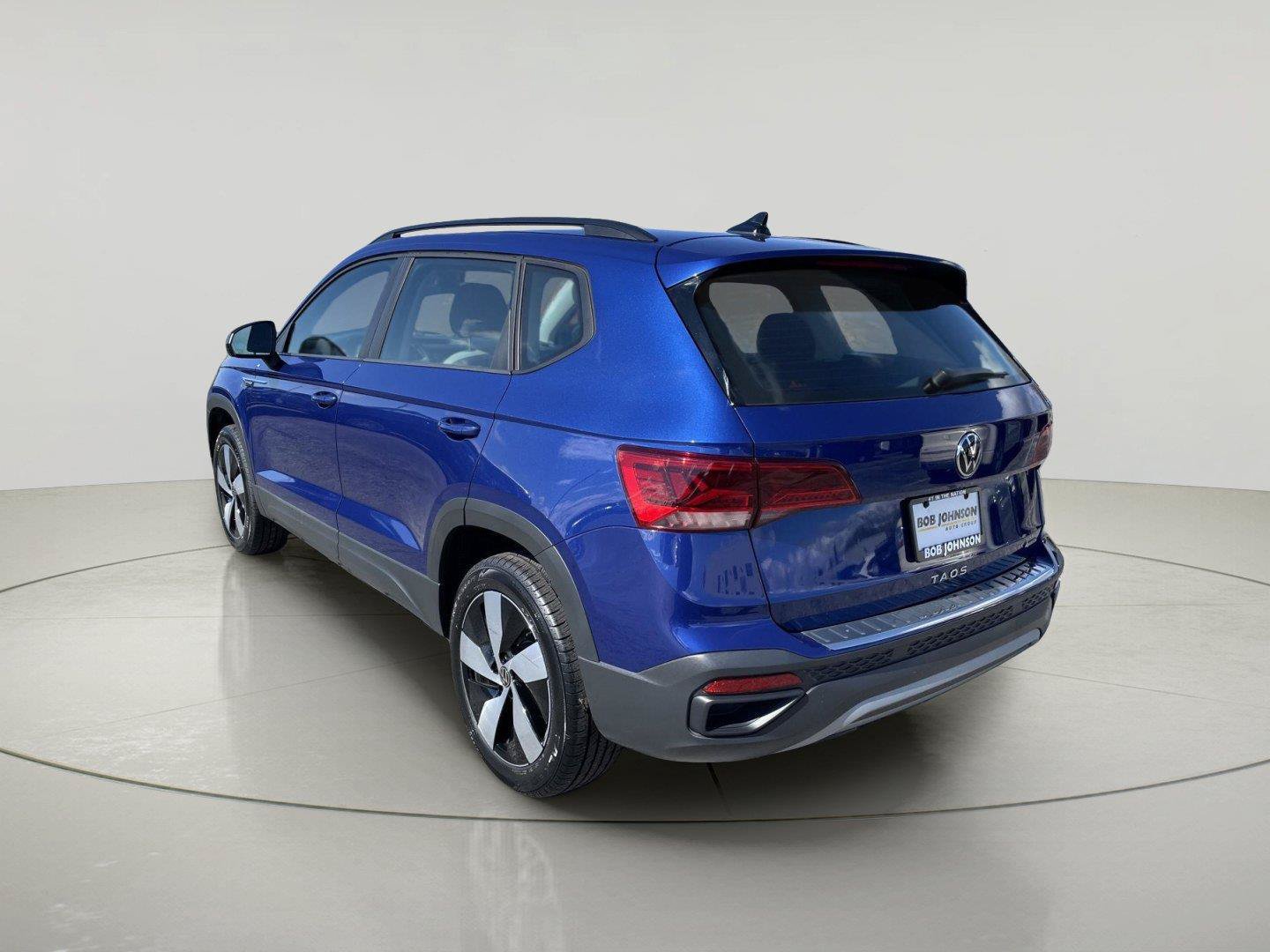 Used 2023 Volkswagen Taos S AWD/4WD image 5