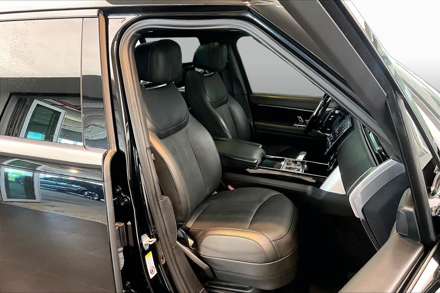 Used 2023 Land Rover Range Rover Autobiography AWD/4WD image 25