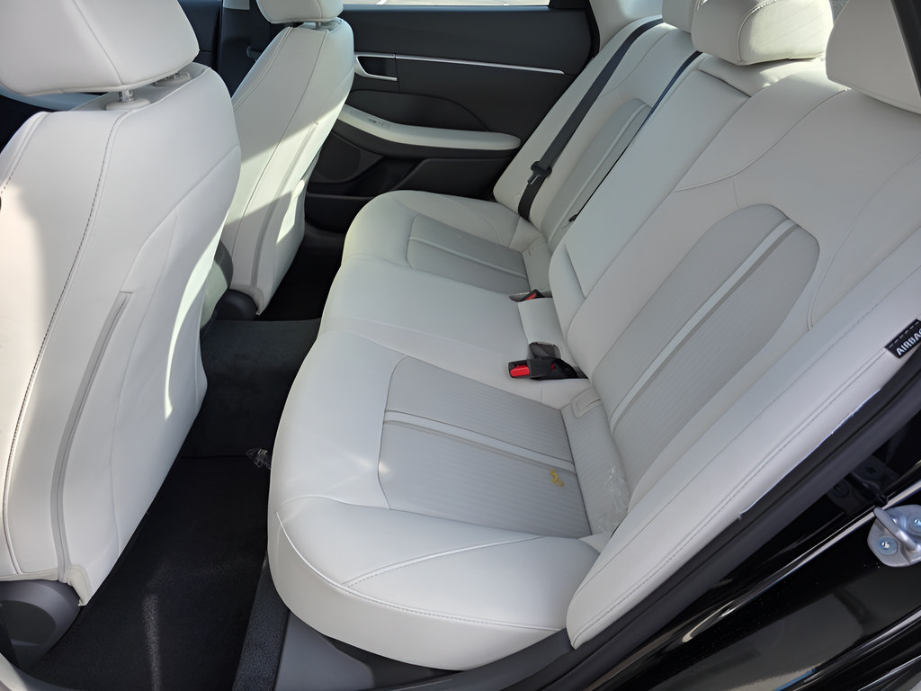 New 2026 Hyundai Sonata SEL AWD/4WD image 11