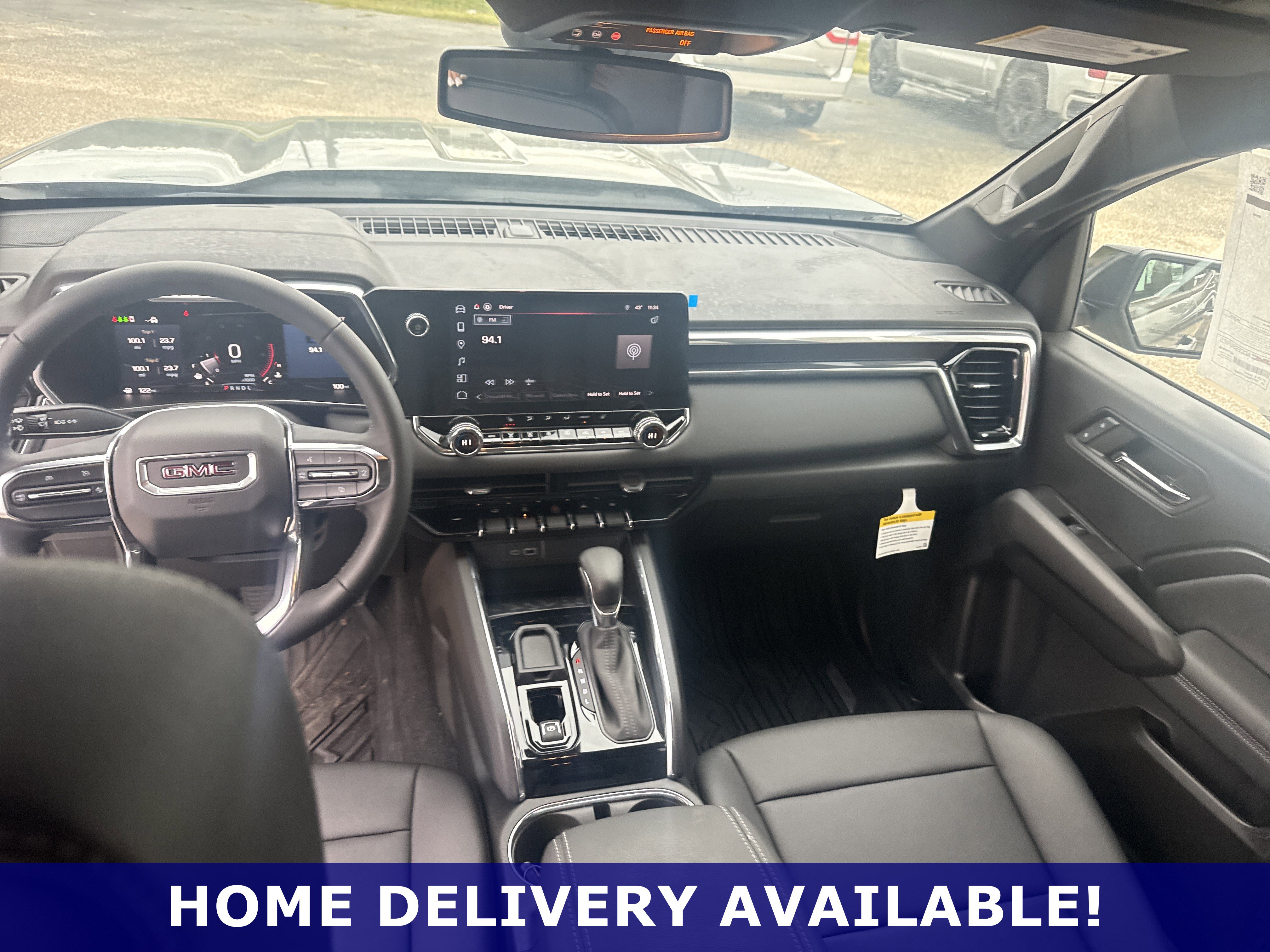 Used 2024 GMC Canyon Elevation w/ Elevation Premium Package image 10