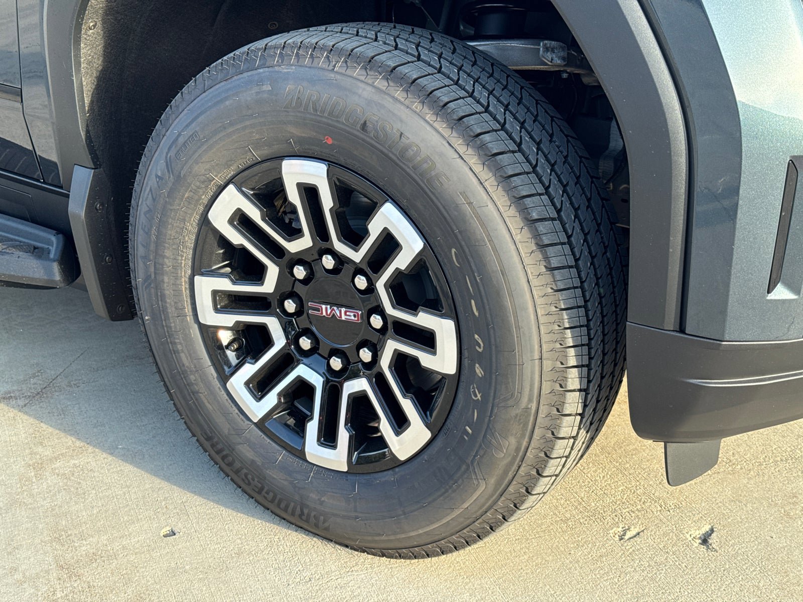 Used 2026 GMC Sierra EV Elevation AWD/4WD image 6