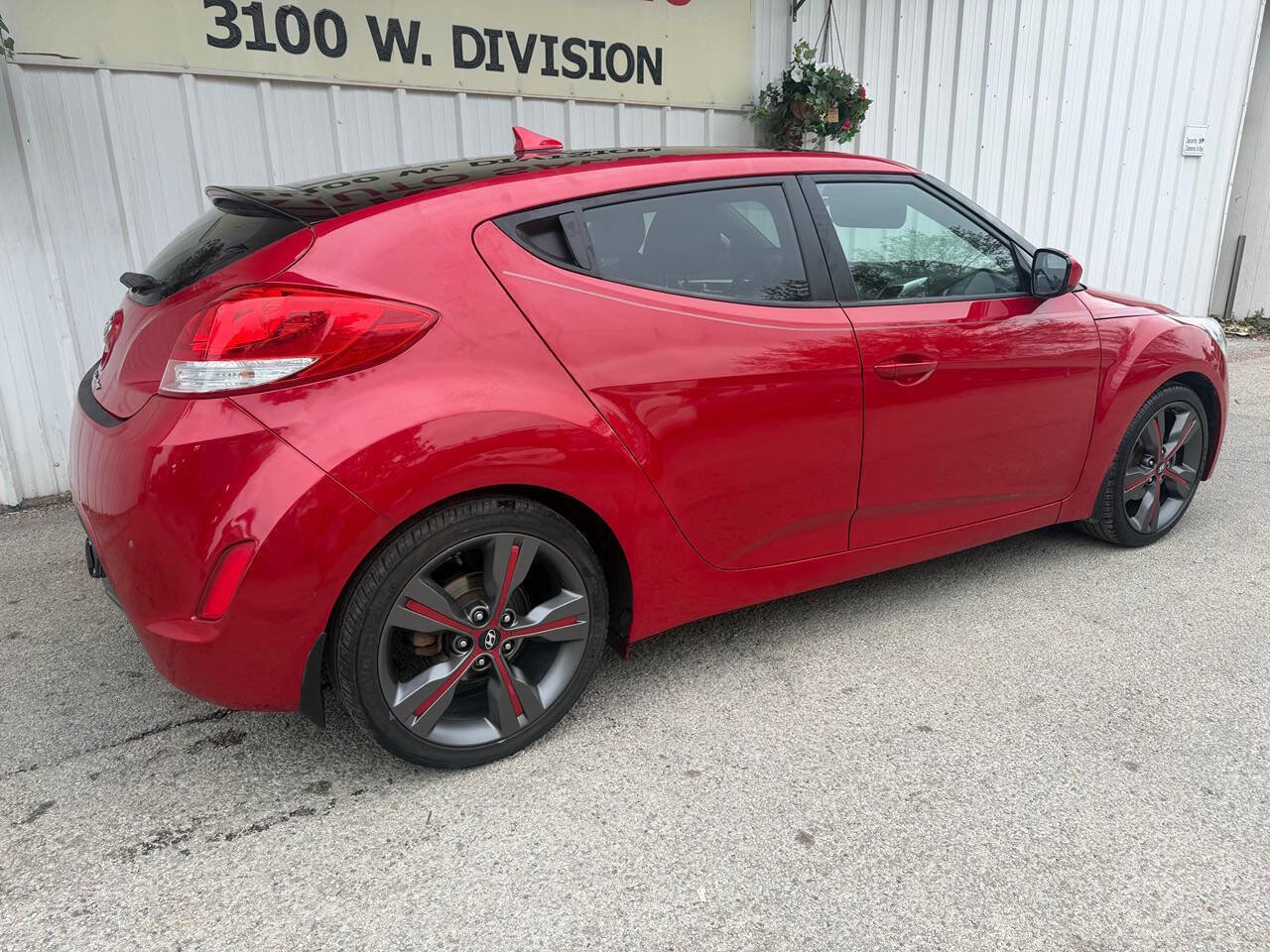 Used 2016 Hyundai Veloster w/ Option Group 03 image 8