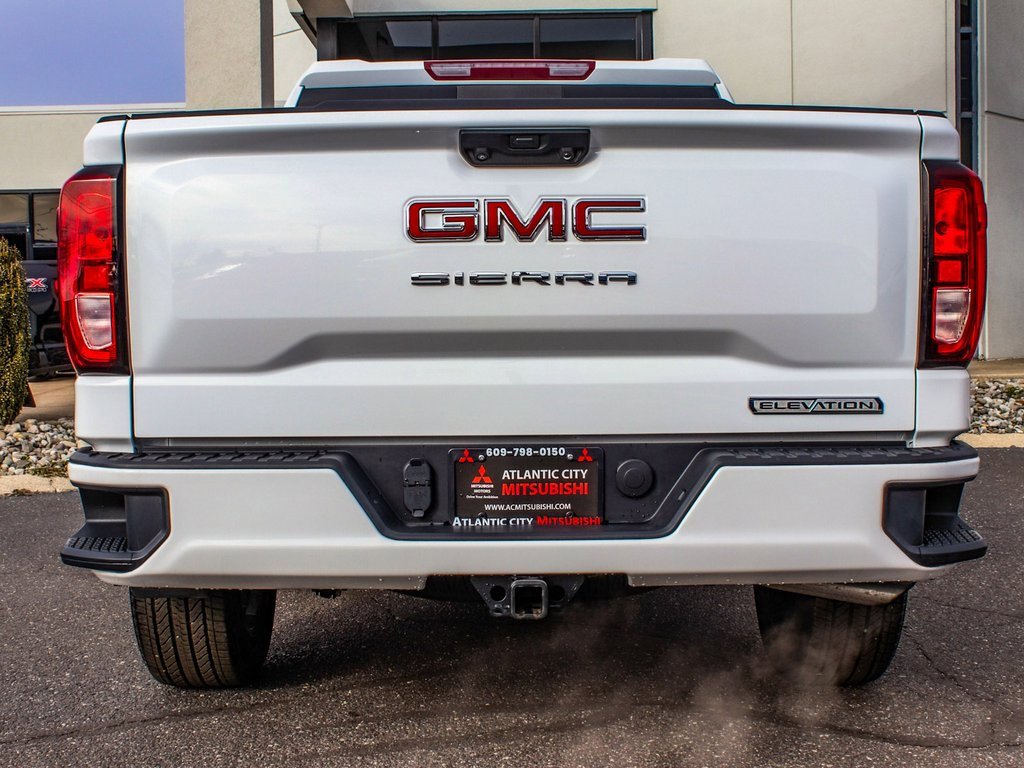 Used 2025 GMC Sierra 1500 Elevation w/ Preferred Package image 5