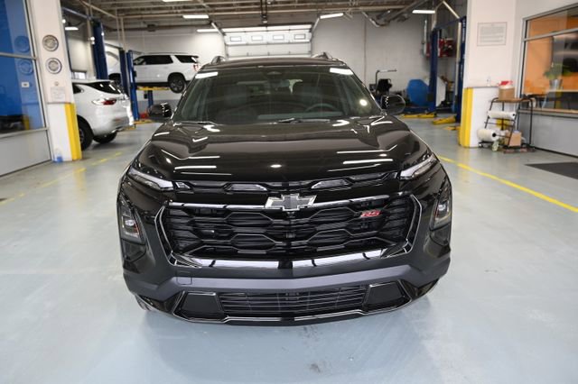 New 2026 Chevrolet Equinox RS w/ LPO, Floor Liner Package image 2