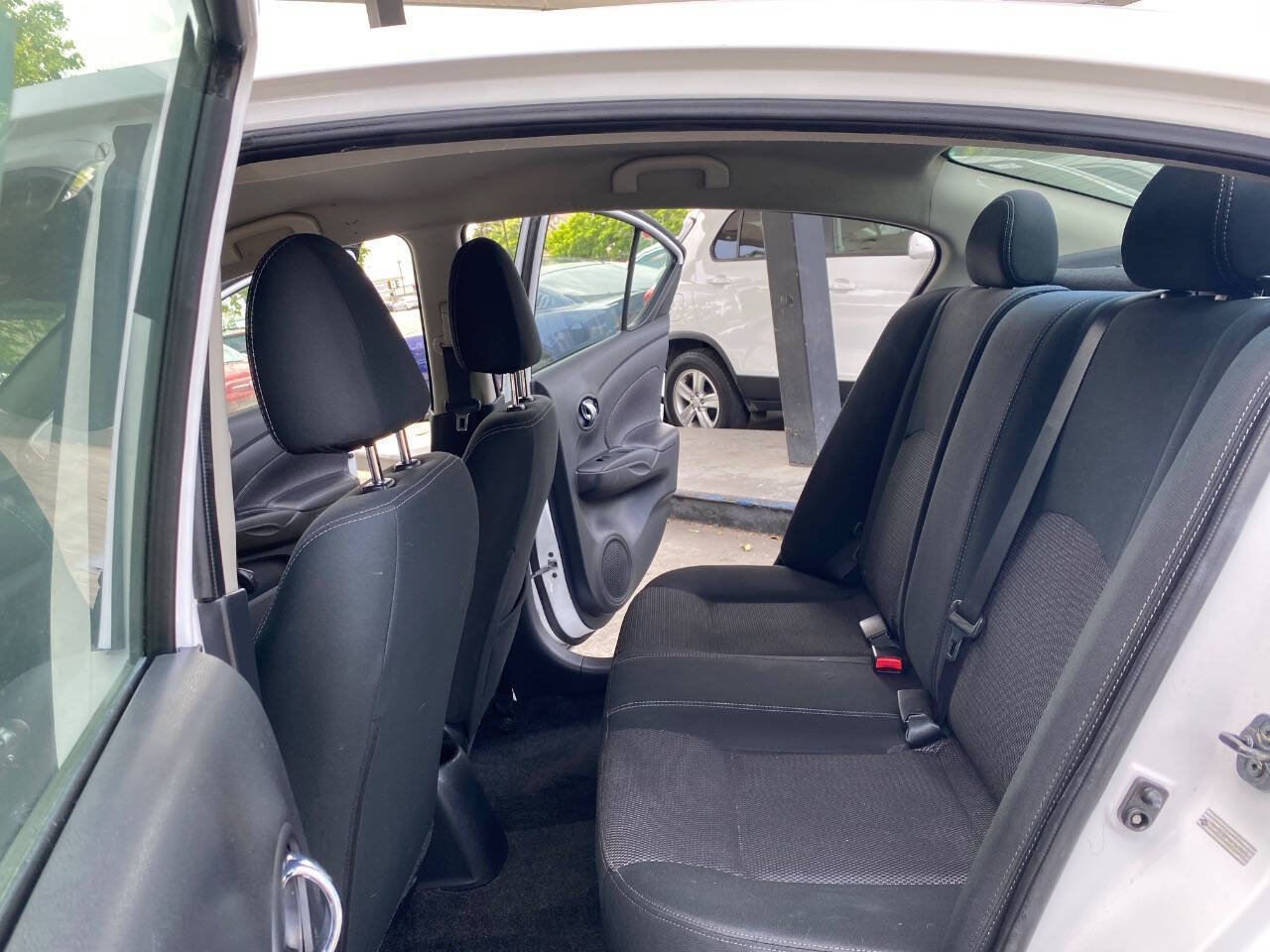 Used 2019 Nissan Versa SV FWD image 17