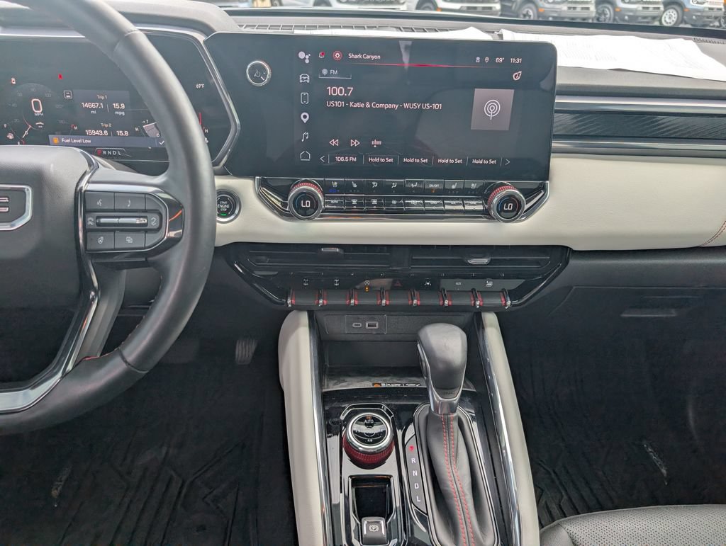 Used 2023 GMC Canyon AT4X AWD/4WD image 19