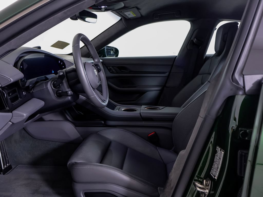 Certified 2025 Porsche Taycan Turbo AWD/4WD image 5