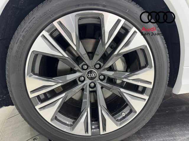 New 2026 Audi Q8 Premium Plus AWD/4WD image 6