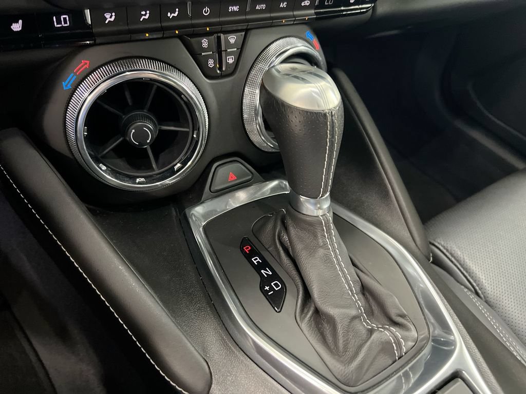 Used 2018 Chevrolet Camaro SS RWD image 18