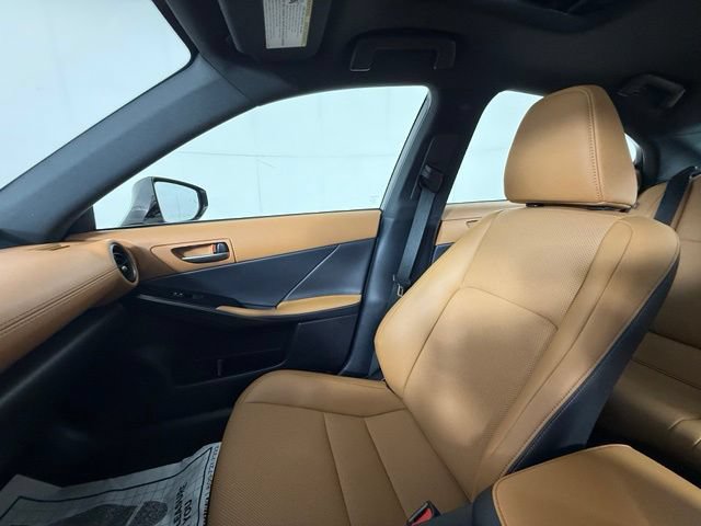 Used 2025 Lexus IS 350 F Sport w/ Accessory Package RWD image 19