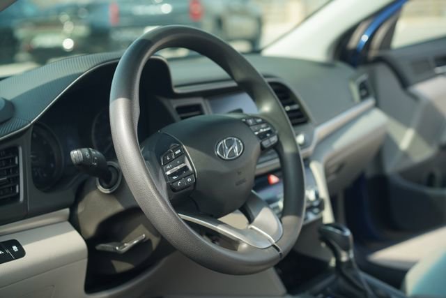 Used 2020 Hyundai Elantra SEL image 26