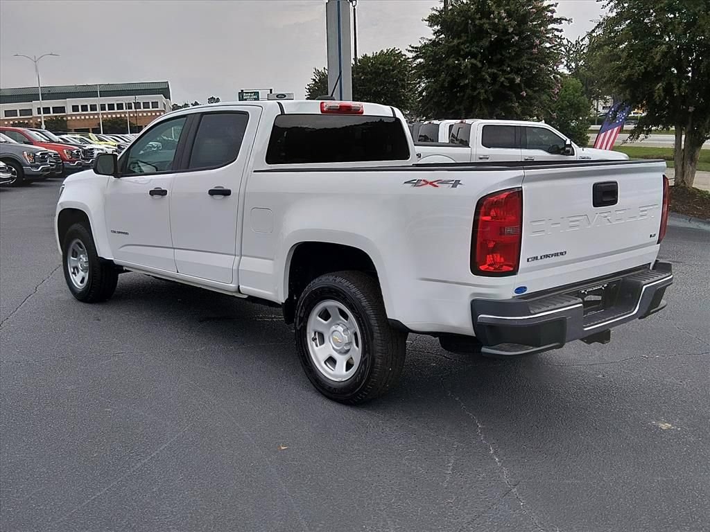 Used 2022 Chevrolet Colorado W/T AWD/4WD image 6