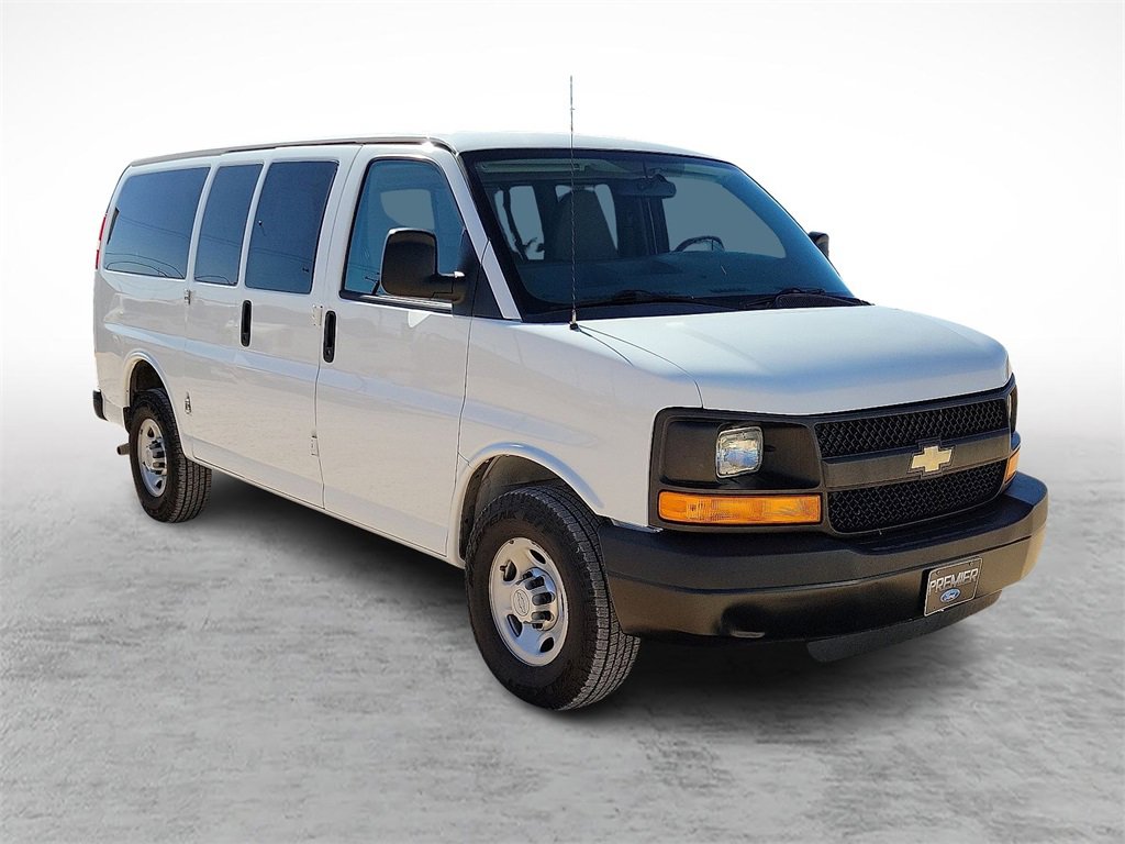 Used 2014 Chevrolet Express 2500 LS image 1
