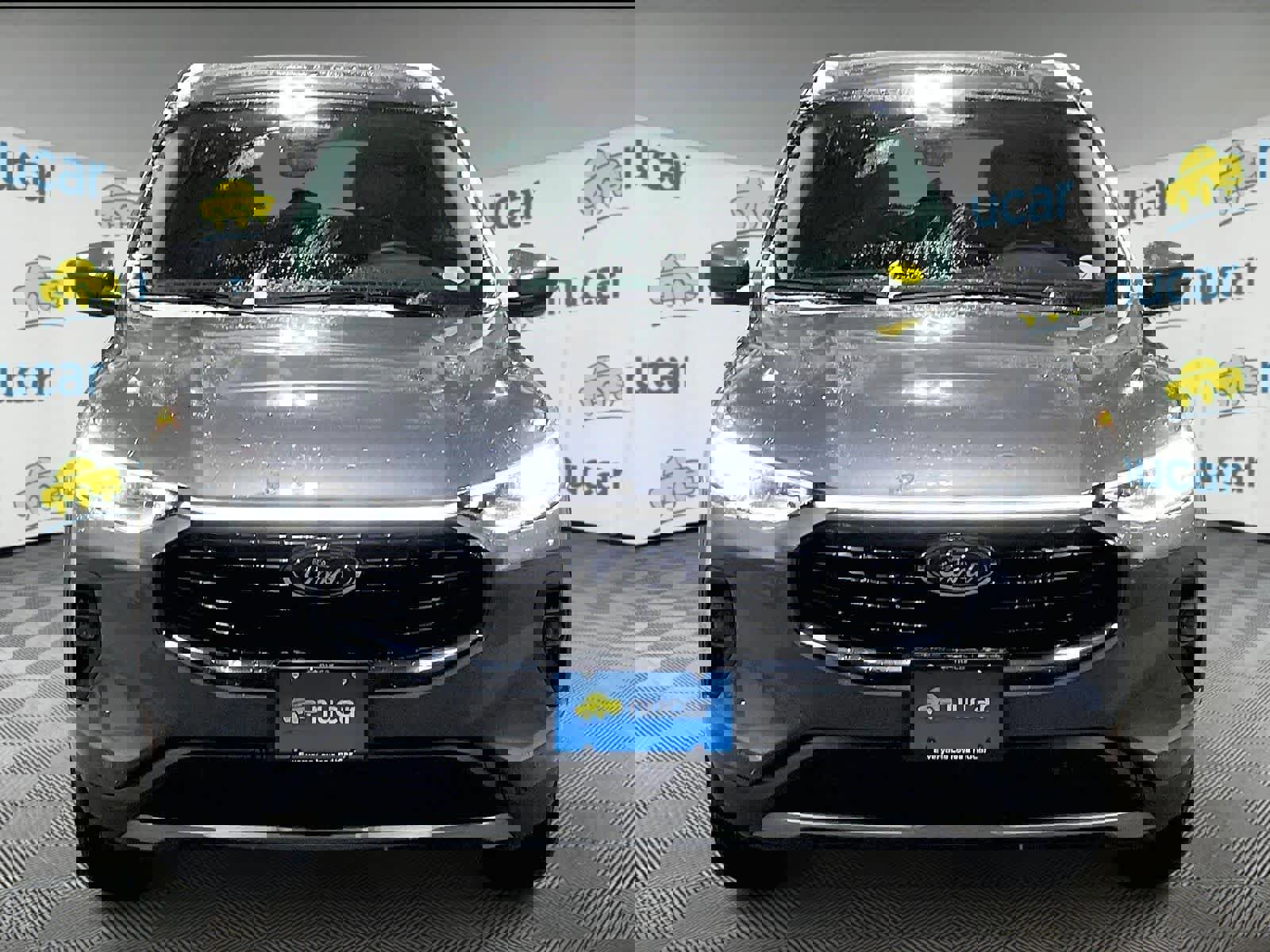 Used 2024 Ford Escape Platinum image 2