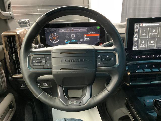 Used 2024 GMC Hummer EV 2X w/ Extreme Off-Road Package AWD/4WD image 18