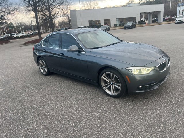 Used 2017 BMW 330i Sedan image 7