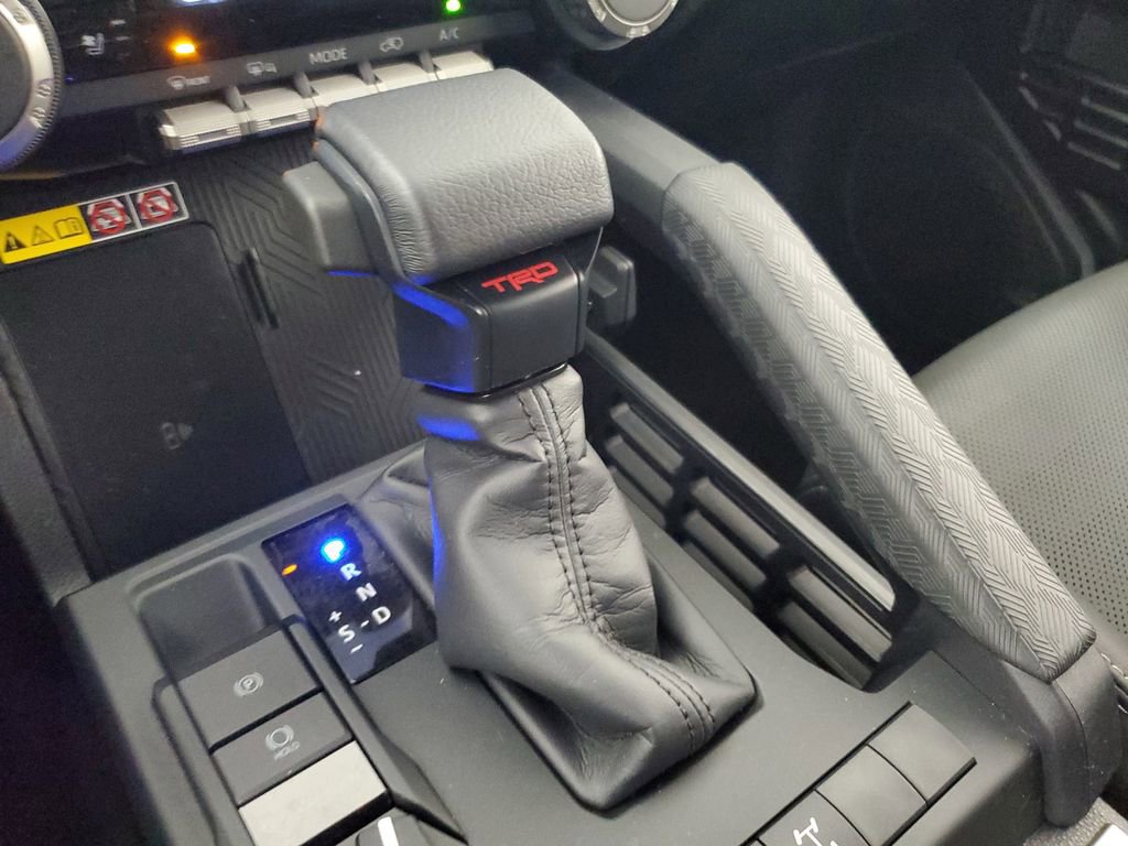 Used 2025 Toyota 4Runner TRD Off-Road Premium image 32