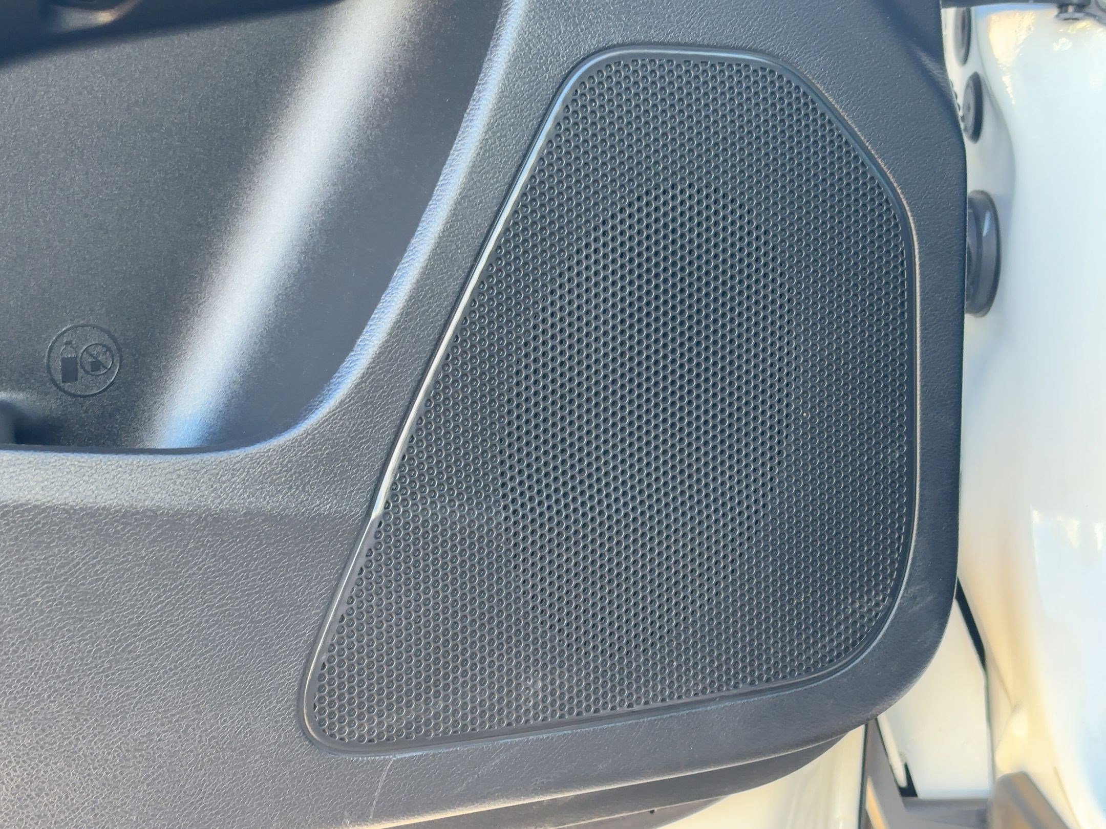 Used 2023 Jeep Cherokee Altitude Lux image 14