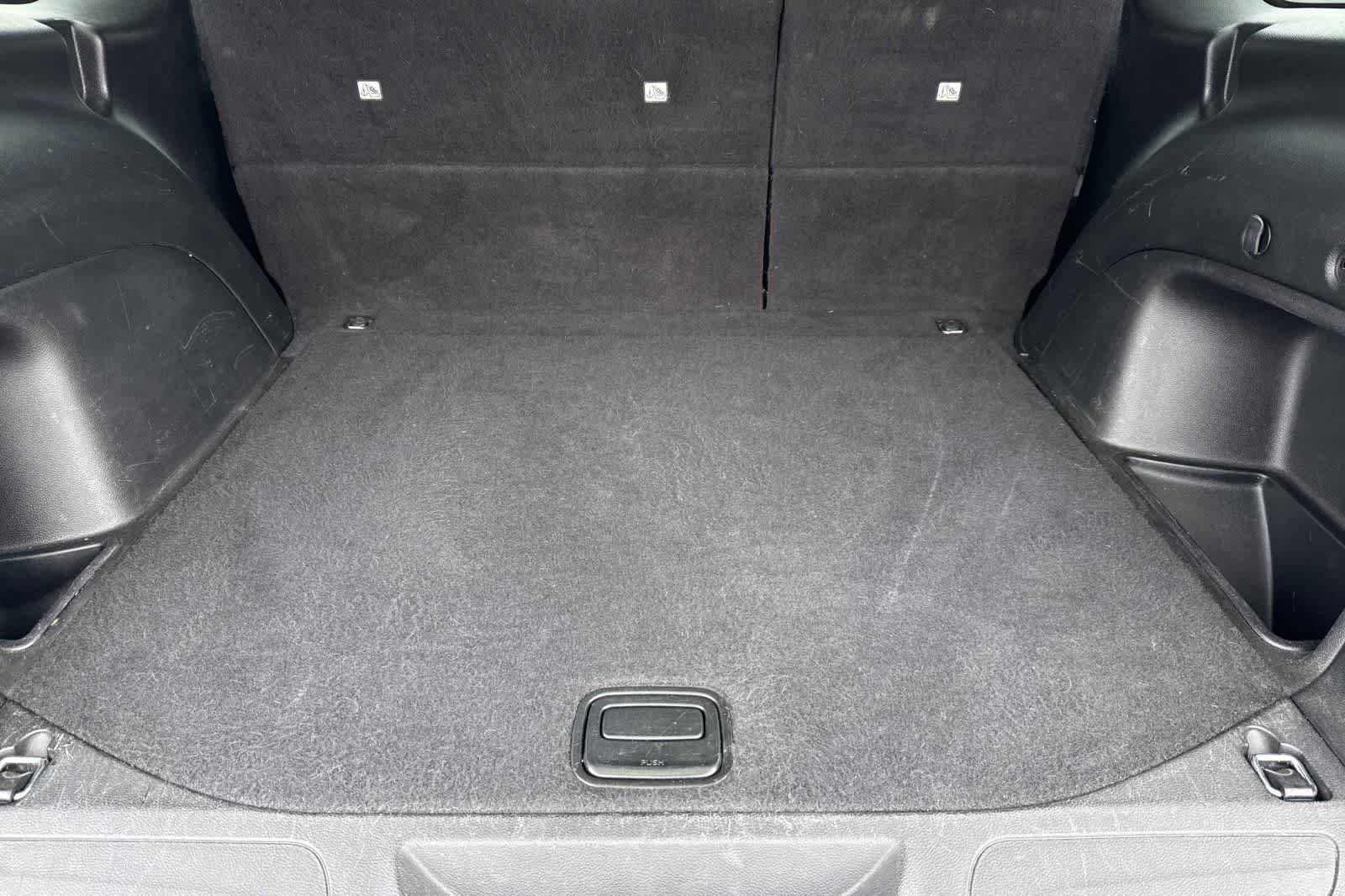 Used 2022 Jeep Grand Cherokee Limited image 16