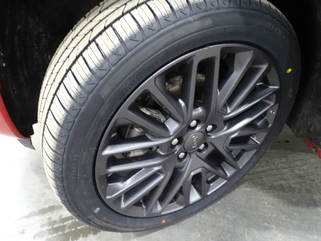 Used 2022 Jeep Compass High Altitude image 40