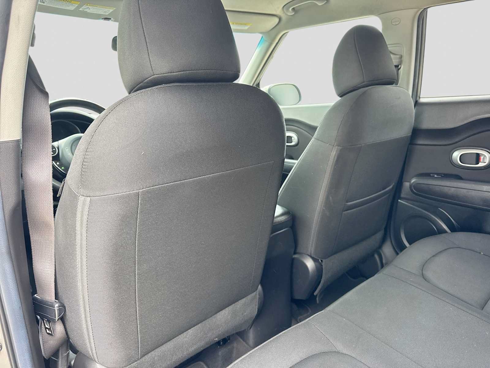 Used 2018 Kia Soul + FWD image 17