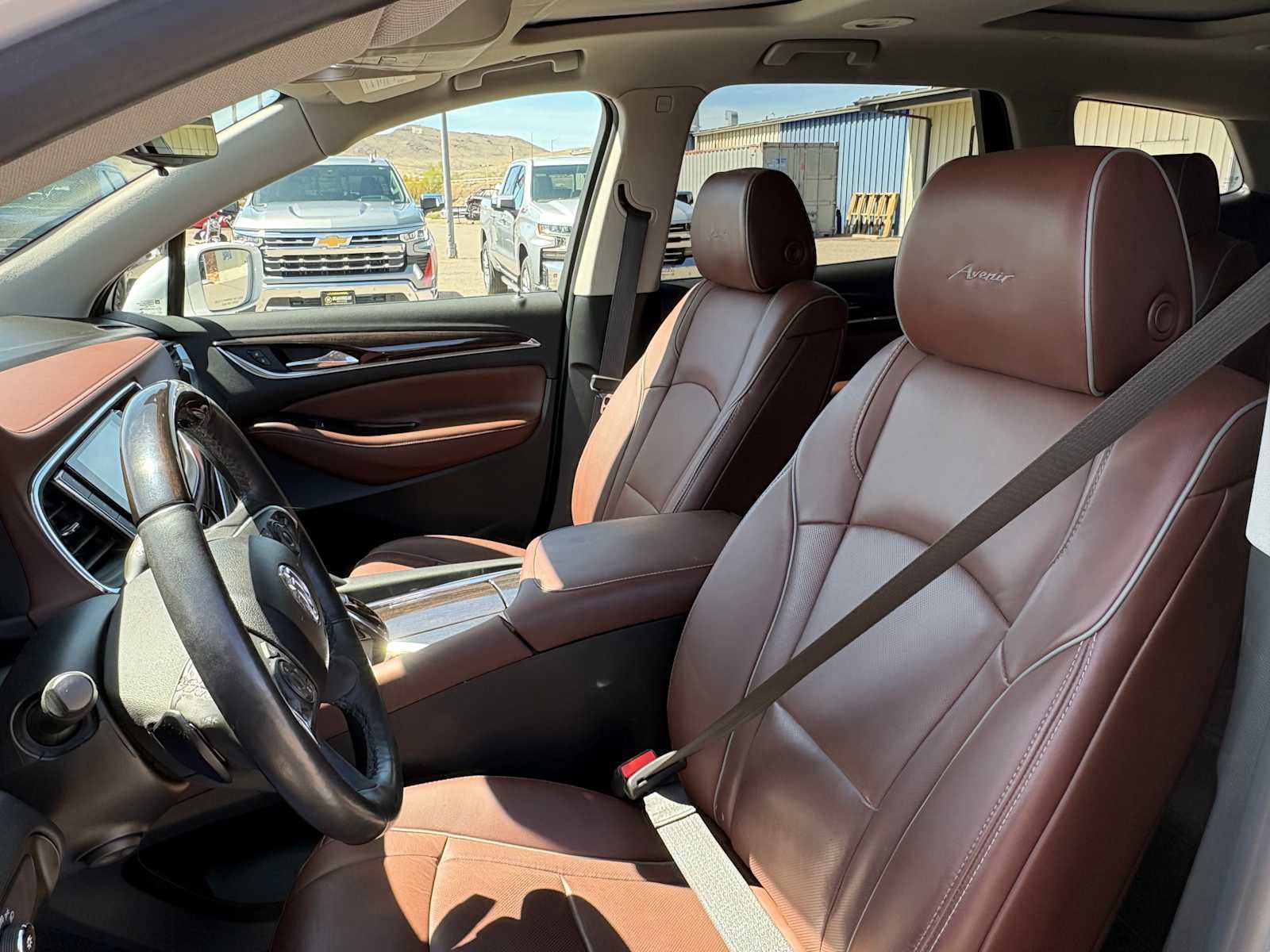 Used 2019 Buick Enclave Avenir w/ Avenir Technology Package AWD/4WD image 13