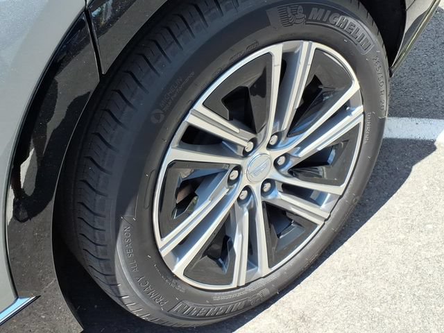 Certified 2024 Cadillac Lyriq Luxury AWD/4WD image 9
