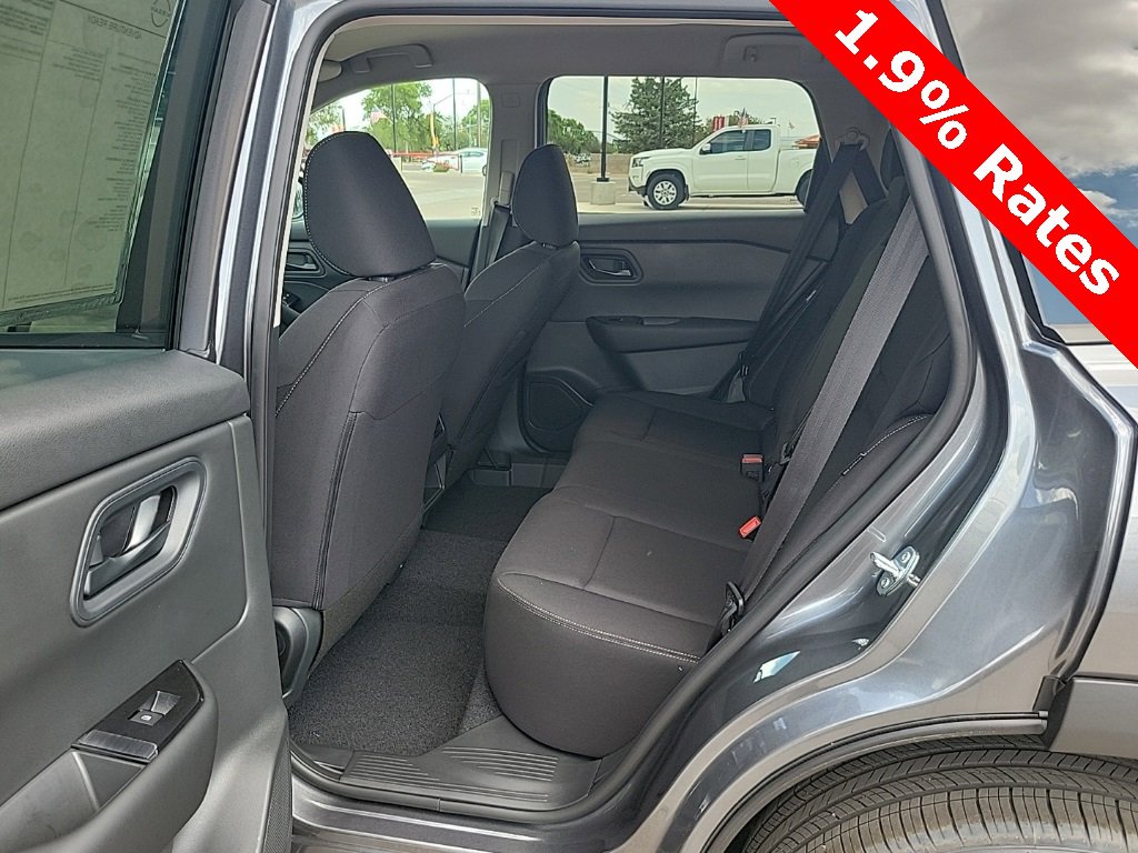 New 2026 Nissan Rogue S image 12