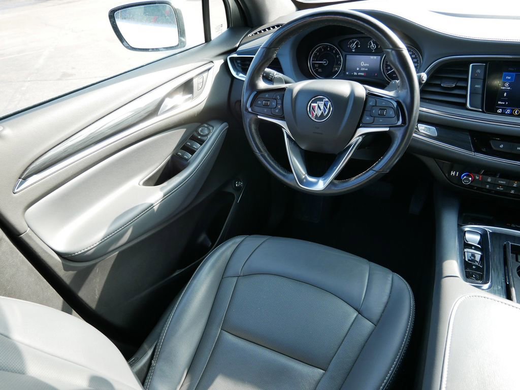 Used 2023 Buick Enclave Essence AWD/4WD image 18