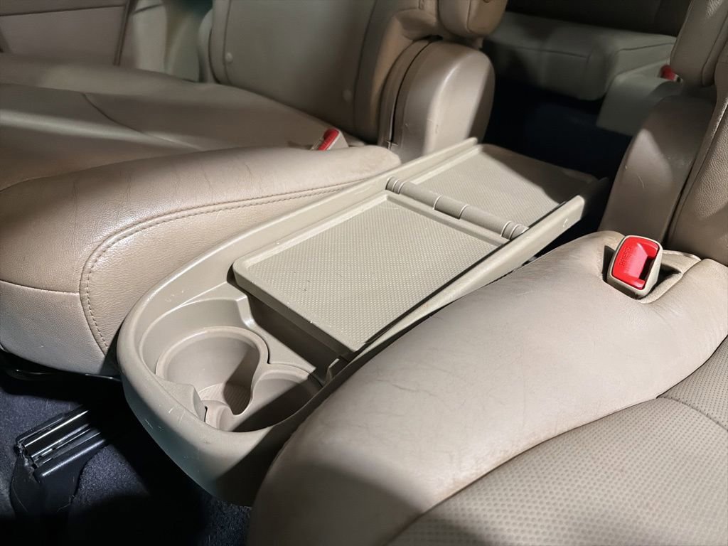 Used 2013 Toyota Highlander Limited image 33