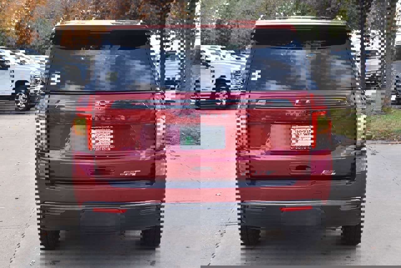 Used 2022 Chevrolet Tahoe RST image 9