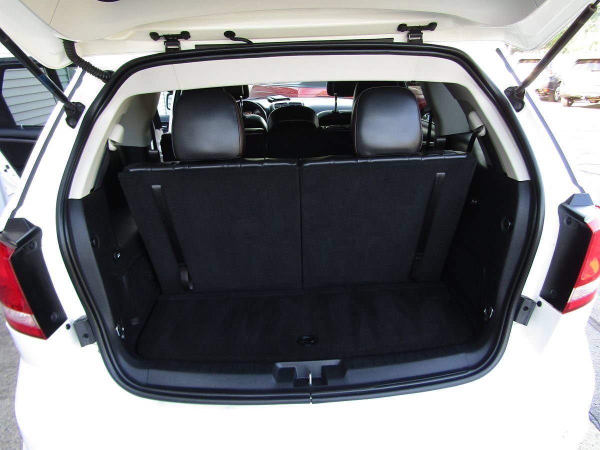 Used 2019 Dodge Journey GT w/ Nav & Sun Group AWD/4WD image 30
