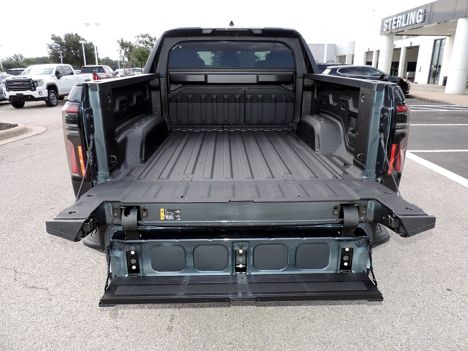 New 2026 GMC Sierra EV Elevation w/ Premium Package AWD/4WD image 14