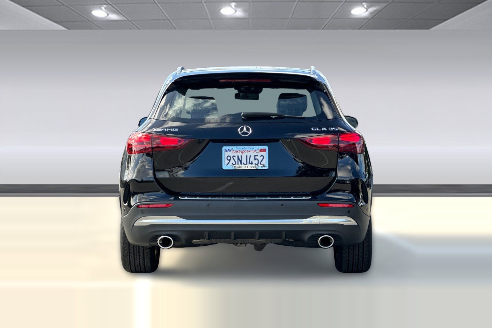 Certified 2025 Mercedes-Benz GLA 35 AMG 4MATIC image 9