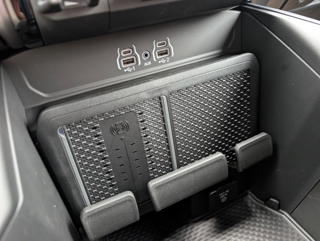 New 2026 RAM 1500 4x4 Crew Cab image 31