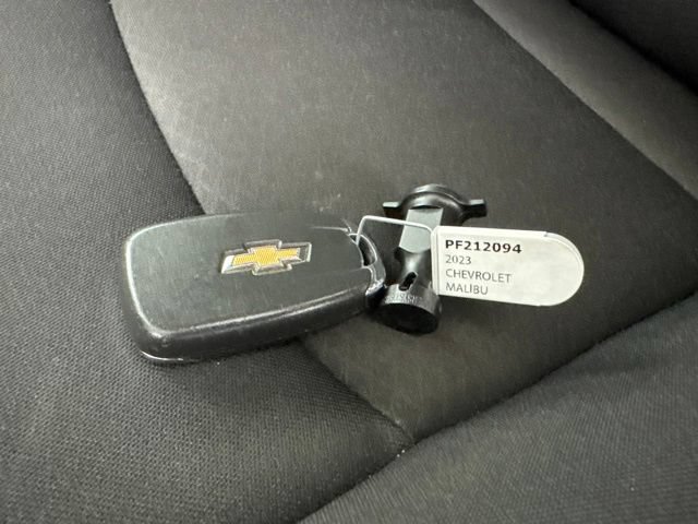 Used 2023 Chevrolet Malibu LT FWD image 27