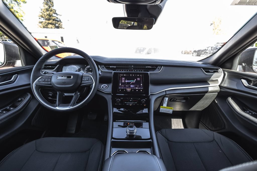 New 2026 Jeep Grand Cherokee Laredo X AWD/4WD image 20