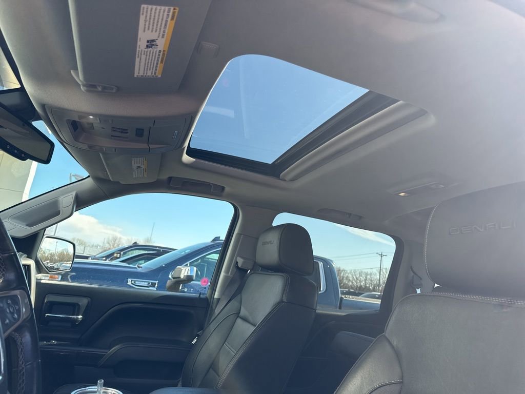 Used 2016 GMC Sierra 1500 Denali w/ Enhanced Driver Alert Package image 12