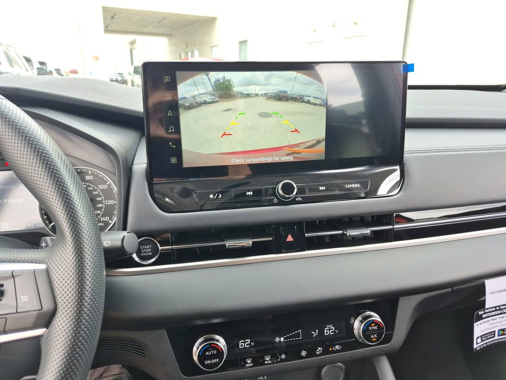 New 2026 Mitsubishi Outlander ES image 16