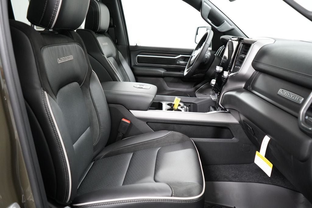 New 2027 RAM 1500 Laramie AWD/4WD image 30