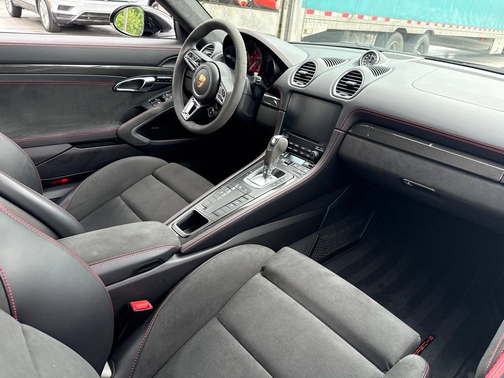 Used 2023 Porsche 718 Cayman GTS RWD image 8
